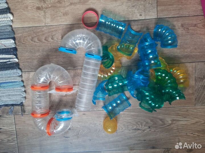 Клетки, тунели, шары, поилки, чашки Б/У