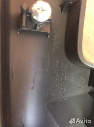 Накладка торпедо левая Honda CR-V 4