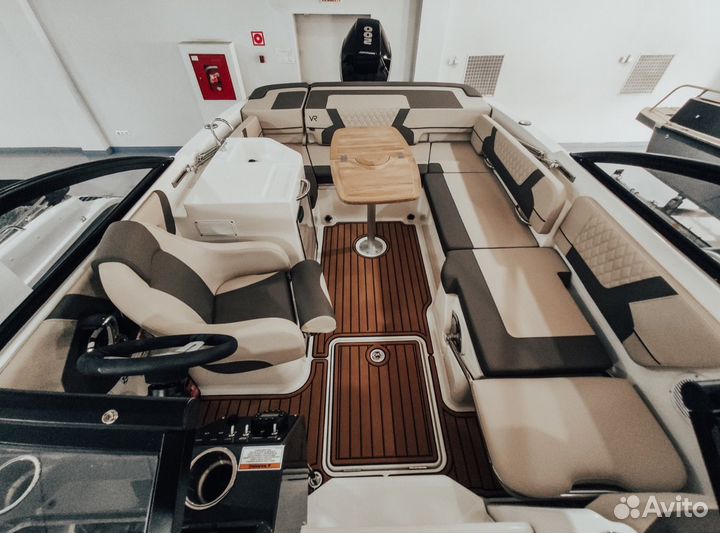 Bayliner Байлайнер VR6O Cuddy + Mercury 200 л.с