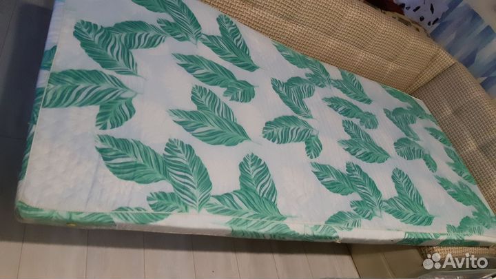 Угловой диван на кухню б/у