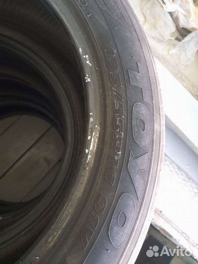 Toyo W8 195/55 R16 91V