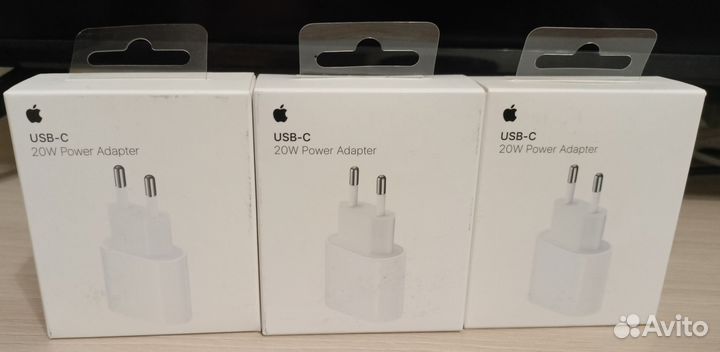 Оригинальный блок iPhone 20 w
