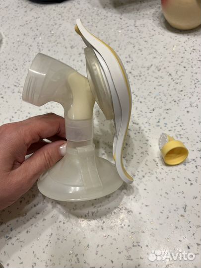 Молокоотсос avent, medela