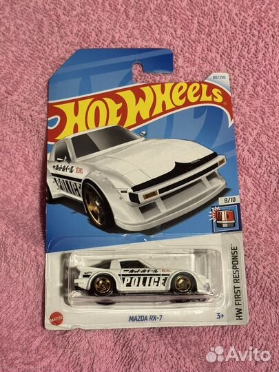 Hot wheels 1:64 mazda rx7