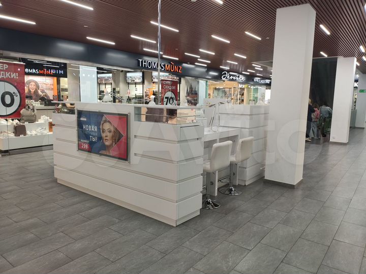 Сдам островок в ТЦ Вестор, 10 м²
