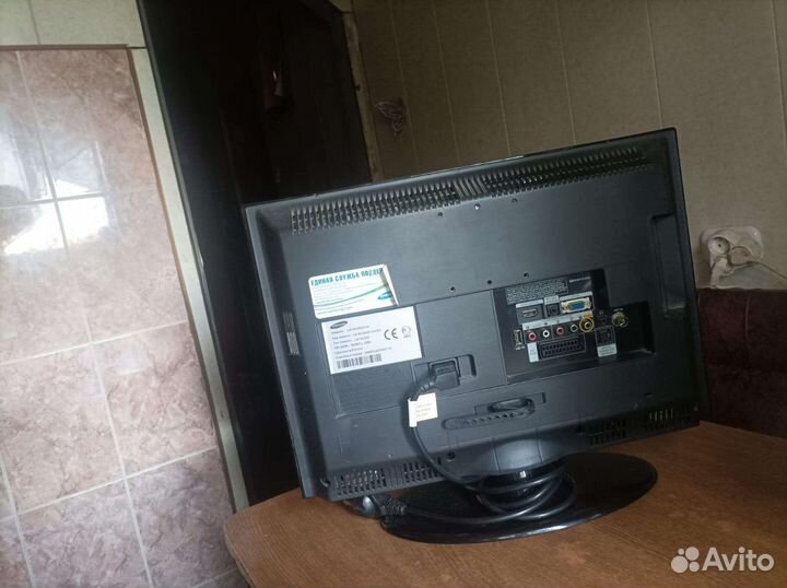 Монитор Samsung