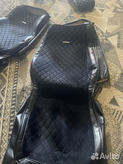 Автомобильные чехлы универсальные