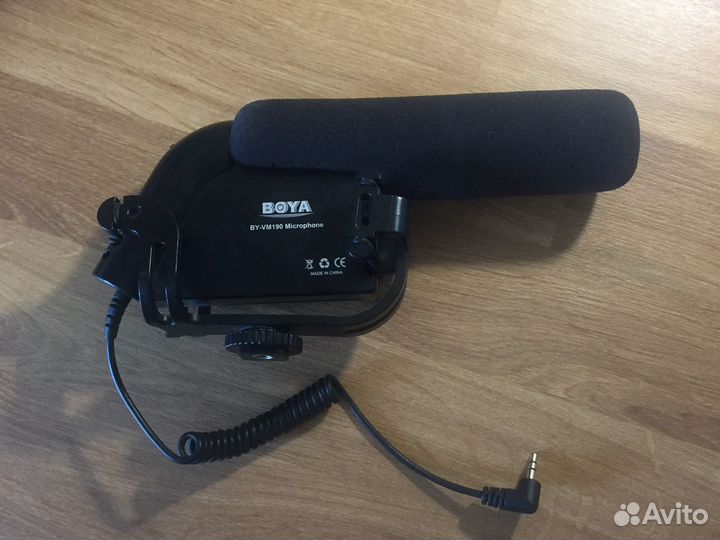 Накамерный микрофон boya BY-VM190