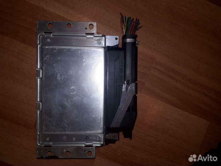 Блок управления двигателем VW Passat B5