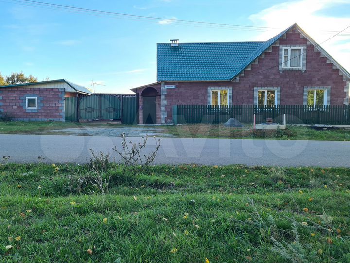 Дом 135 м² на участке 14 сот.