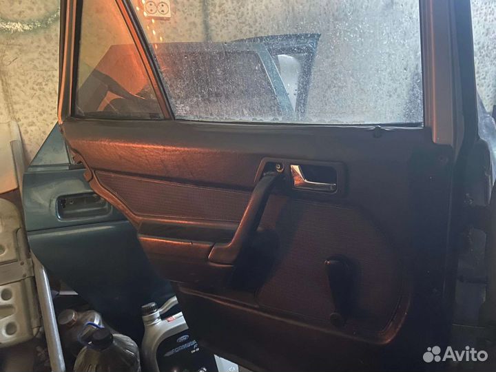 Двери mercedes 190 w201