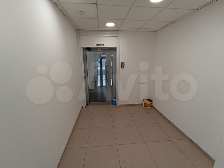 Аренда Аптека, Банк на Площади Ленина 71.4 м²