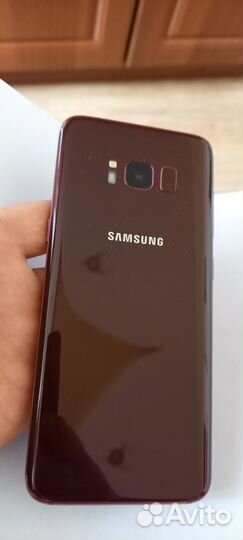 Samsung Galaxy S8, 4/64 ГБ