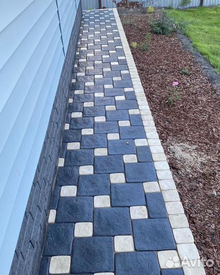 Укладка тротуарной плитки и брусчатки