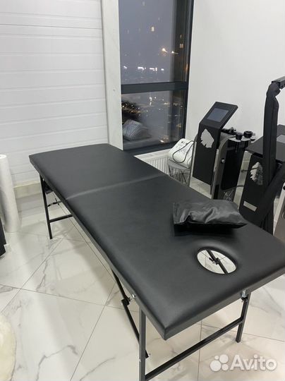Кушетки и массажные столы