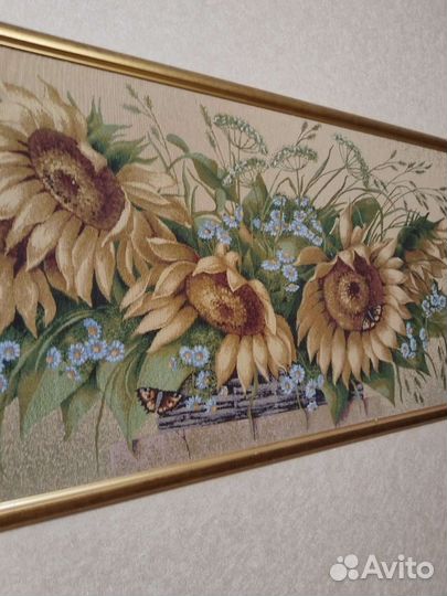 Картина в раме гобелен