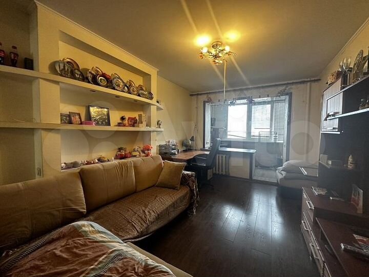 3-к. квартира, 78 м², 1/12 эт.