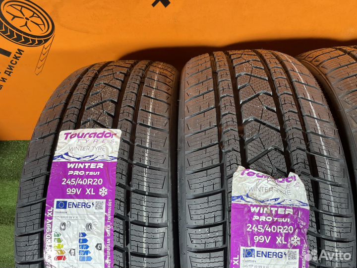 Tourador Winter Pro TSU1 245/40 R20 99V