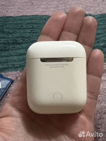 Беспроводные наушники apple airpods