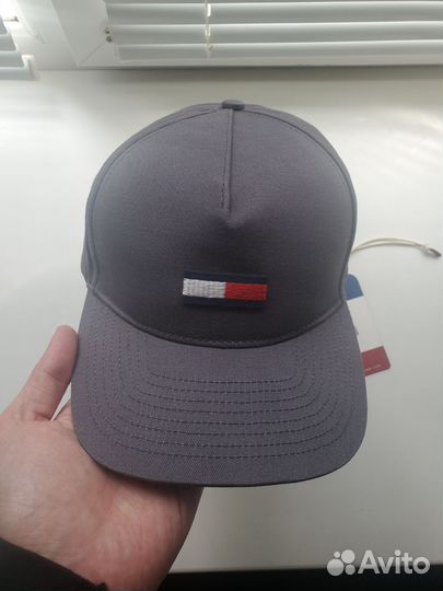 Tommy Hilfiger кепка