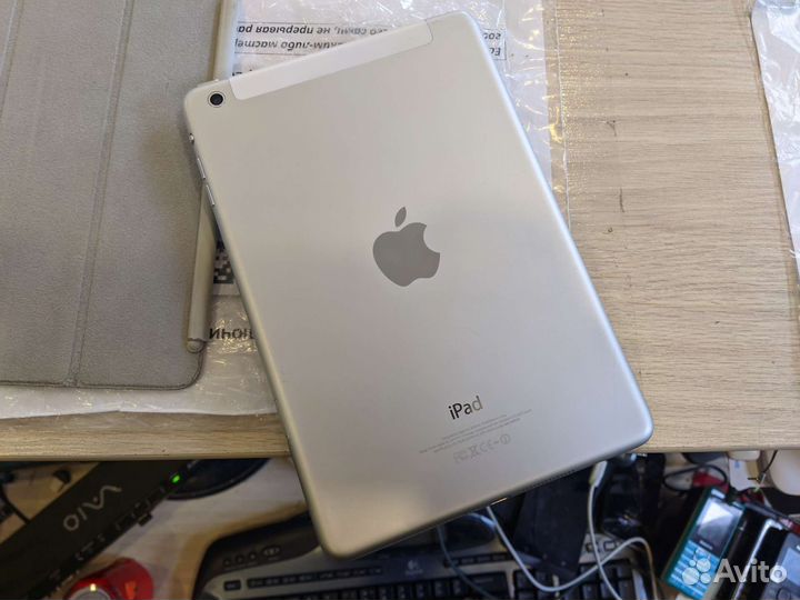 Apple iPad mini 16Gb Wi-Fi + Cellular