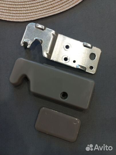 Петля холодильника LG аен7280091 правая оригинал