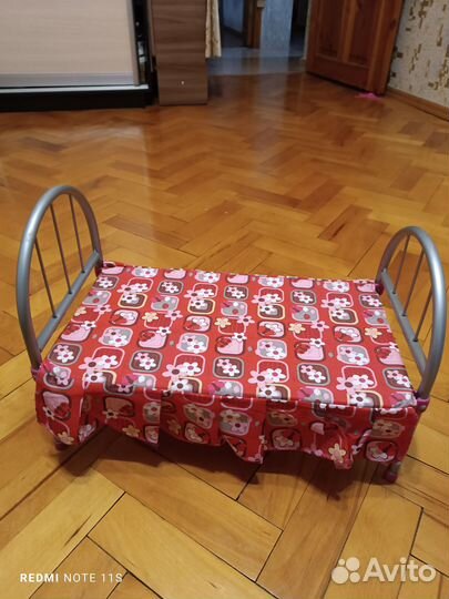 Кроватка игрушечная