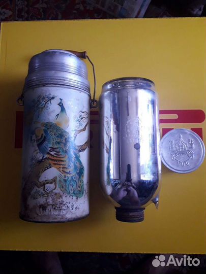 Набор термосов СССР, Китай