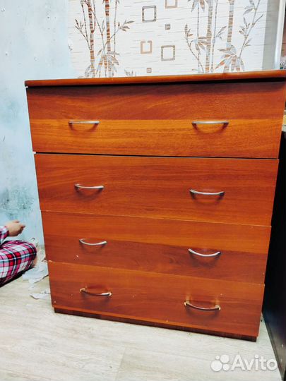 Мебель шкафы и комоды бу