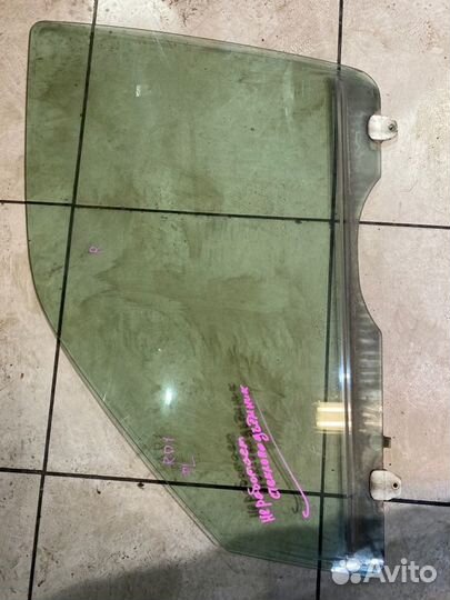 Стекло двери переднее левое Honda Cr-V RD-1 2000