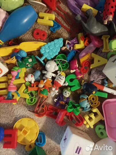 Пакет с игрушками для девочки до четырёх лет вкл