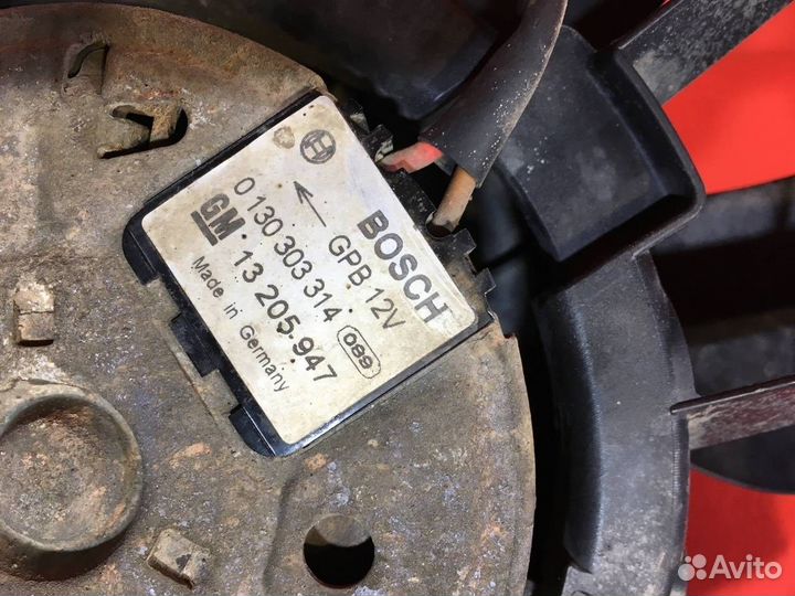 Вентилятор охлаждения двигателя Opel Astra H