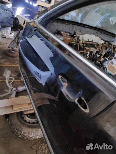 Дверь Lexus LS600HL