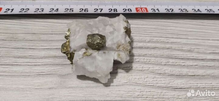 Камни и минералы