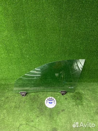 Стекло двери переднее левое Audi A4 B7 2007