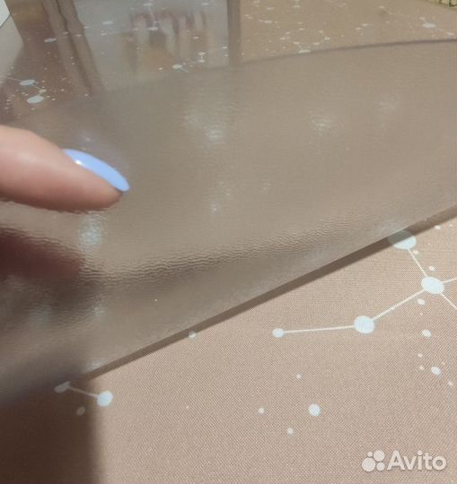 Гибкое мягкое стекло