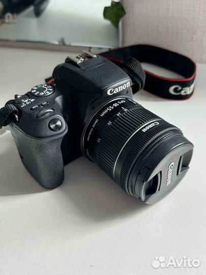 Фотоаппарат Canon EOS 200D Kit EF-S