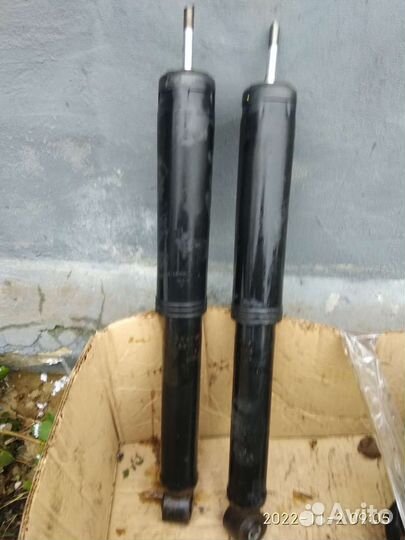 Амортизаторы Санг енг Кайрон