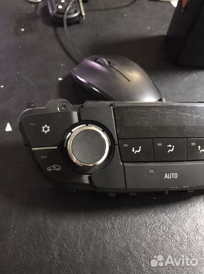 Блок управления климатом opel insignia