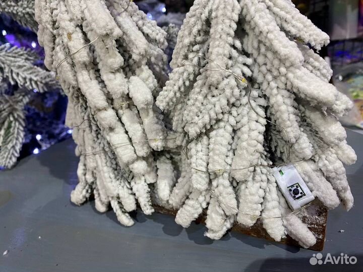 Ель искусственная декоративная с подсветкой