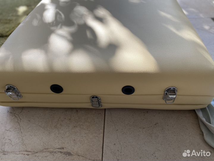 Массажный стол беж DFC Nirvana Relax Pro