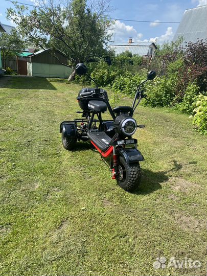 Электроскутер White Seberia 1500W