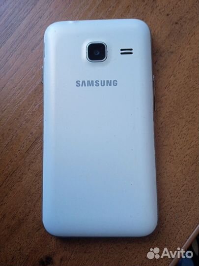 Samsung Galaxy J1 Mini SM-J105F, 8 ГБ