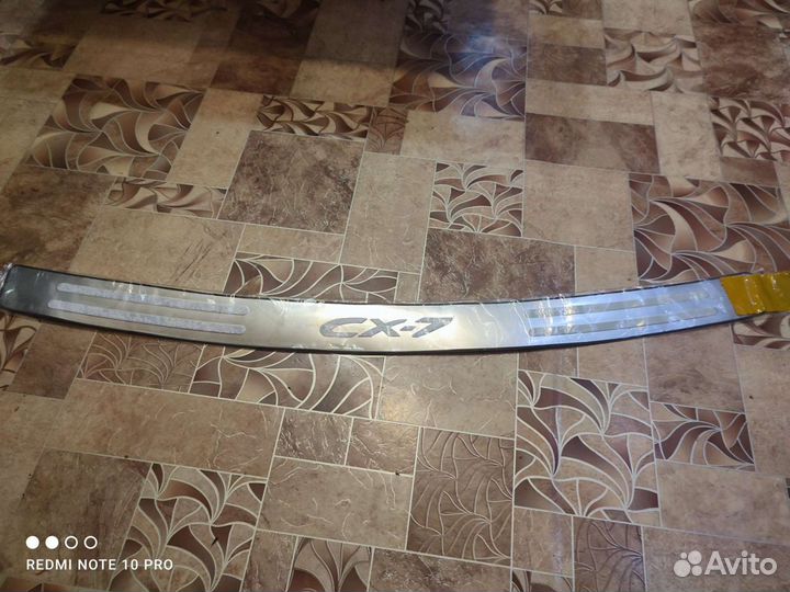 Накладка на задний бампер хром