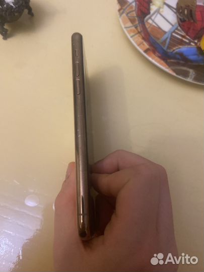 iPhone 11 Pro, 64 ГБ