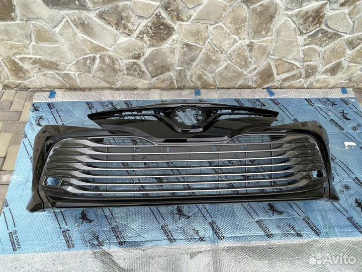 Бампер передний Toyota Camry 70 2017-2022