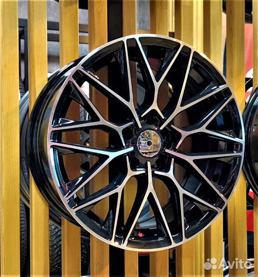 Новые диски HRE P200 R18 5x114.3