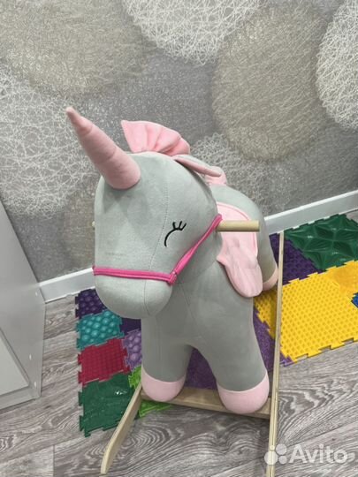 Качалка лошадь