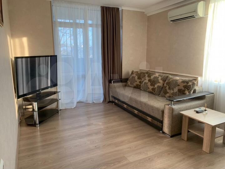 2-к. квартира, 47 м², 4/9 эт.