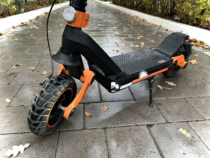 Электросамокат Kugoo